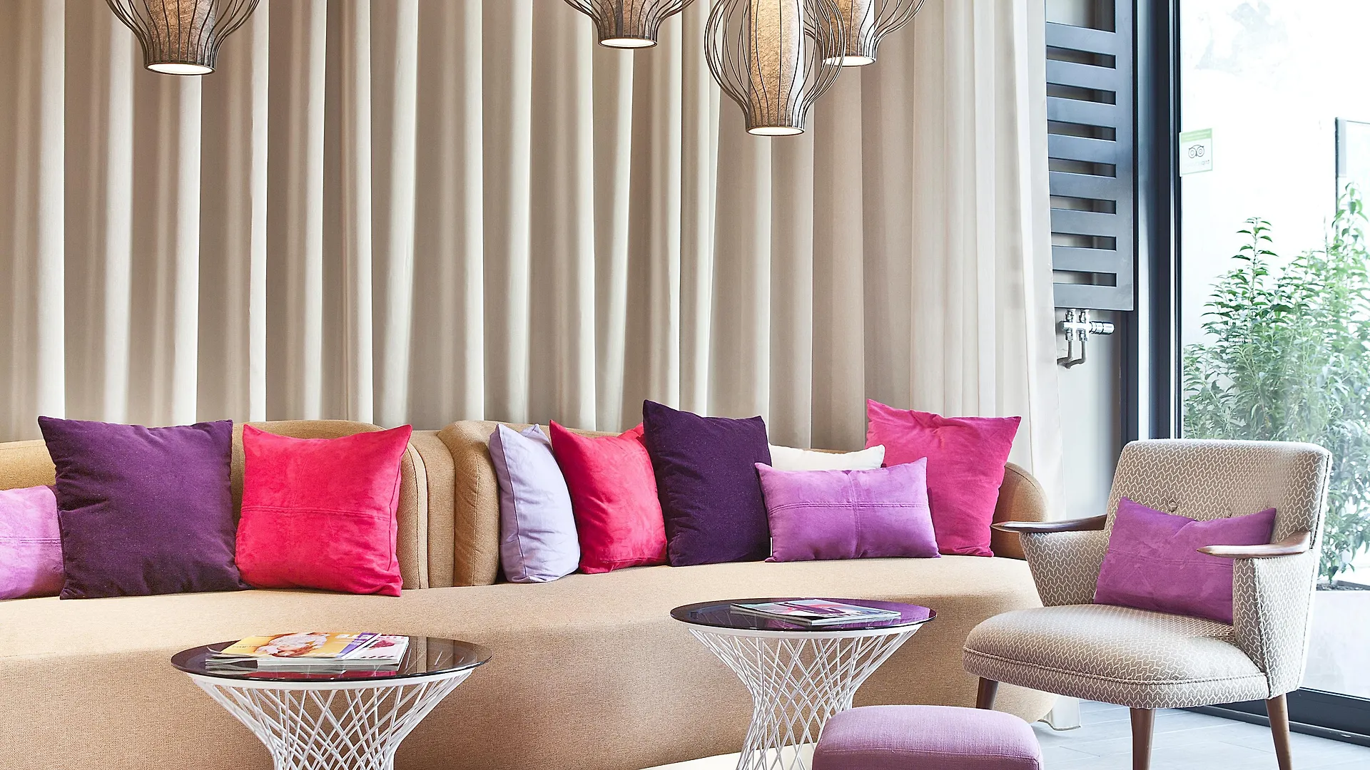 Eiffel Segur Hotel 3*